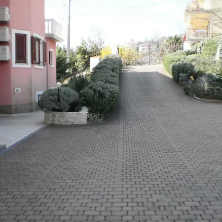 Apartment Apartman Lavanda - Antonio *